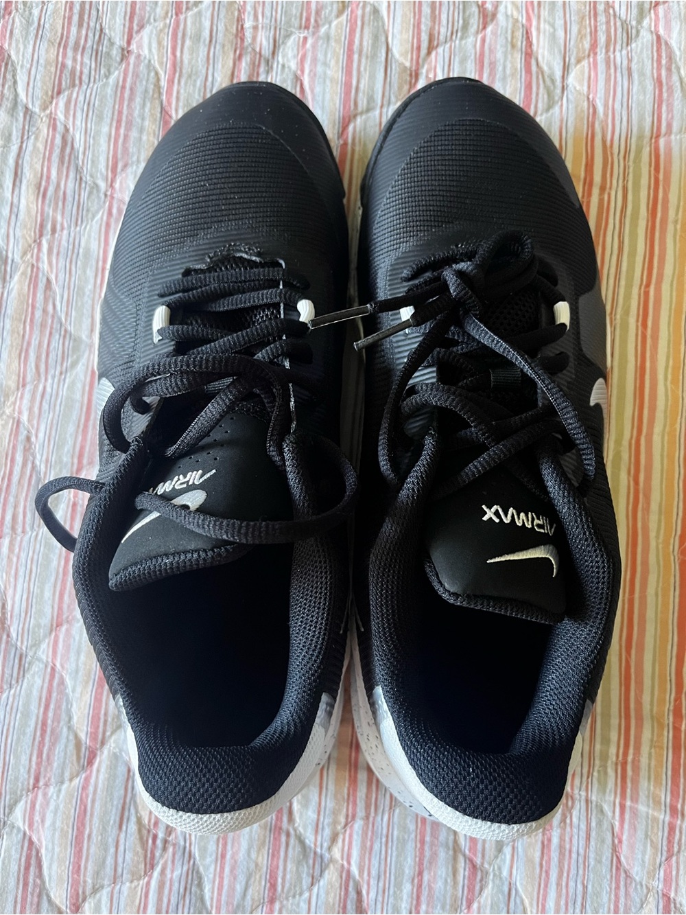 Nike Men’s Black and White Running Sneakers